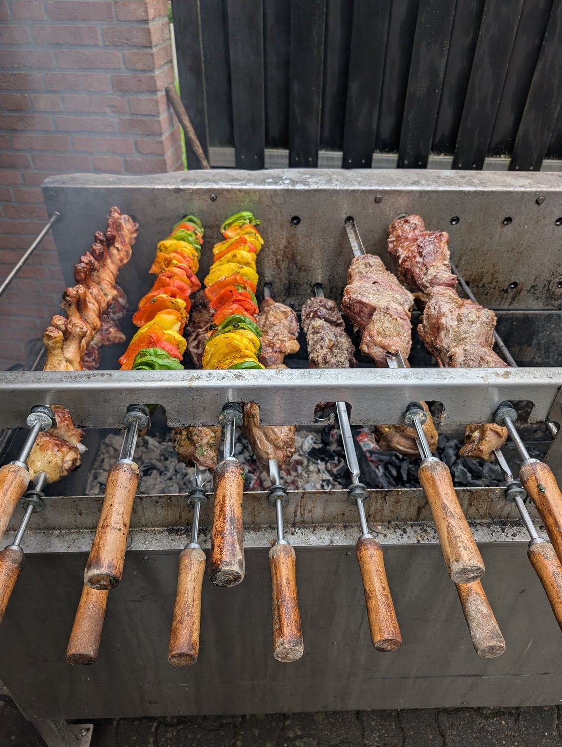 Vielfalt an Fleischsorten auf dem Rodizio-Grill